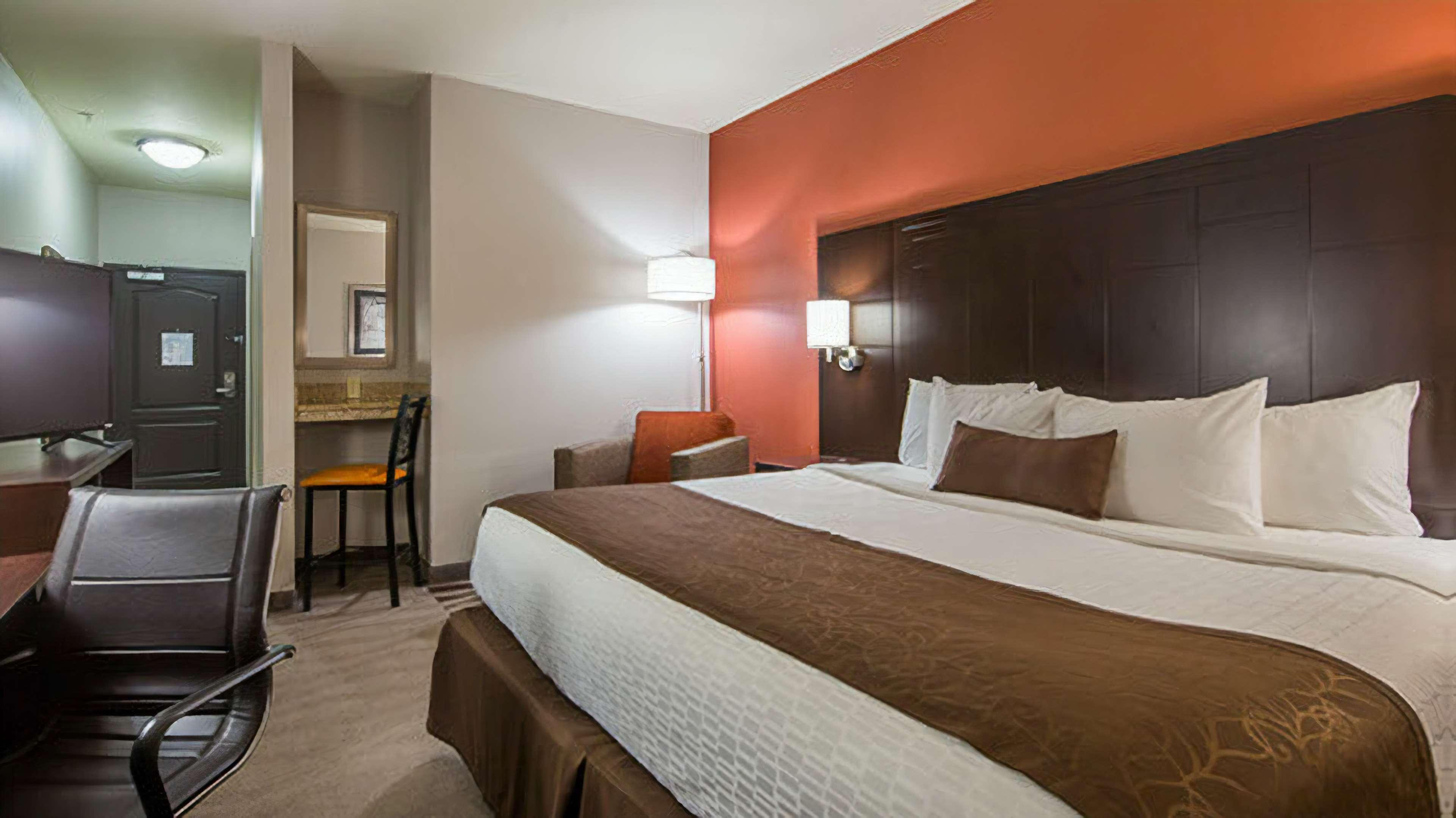 Best Western Plus Lee'S Summit Hotel & Suites Bagian luar foto