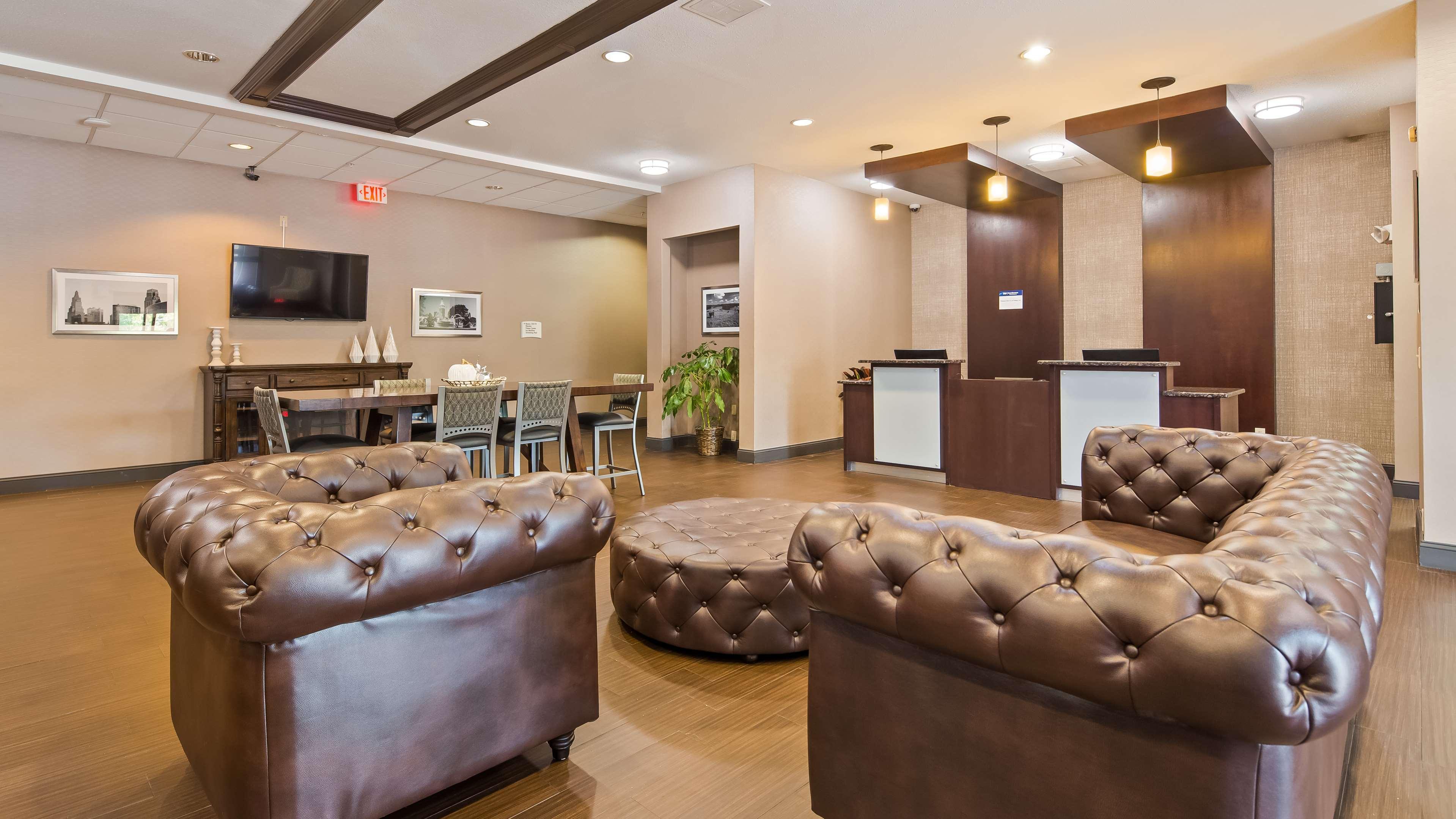Best Western Plus Lee'S Summit Hotel & Suites Bagian luar foto
