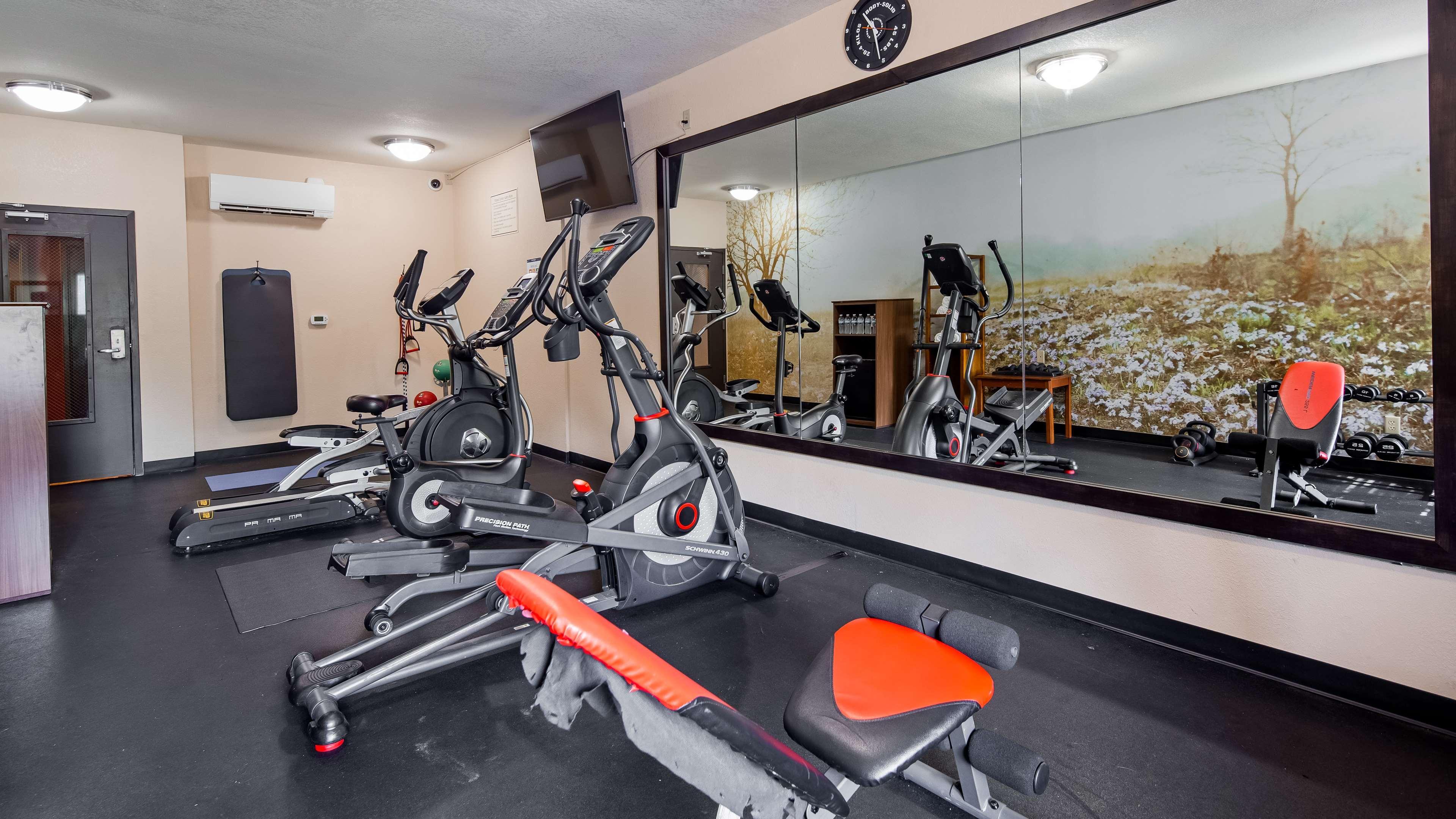 Best Western Plus Lee'S Summit Hotel & Suites Bagian luar foto