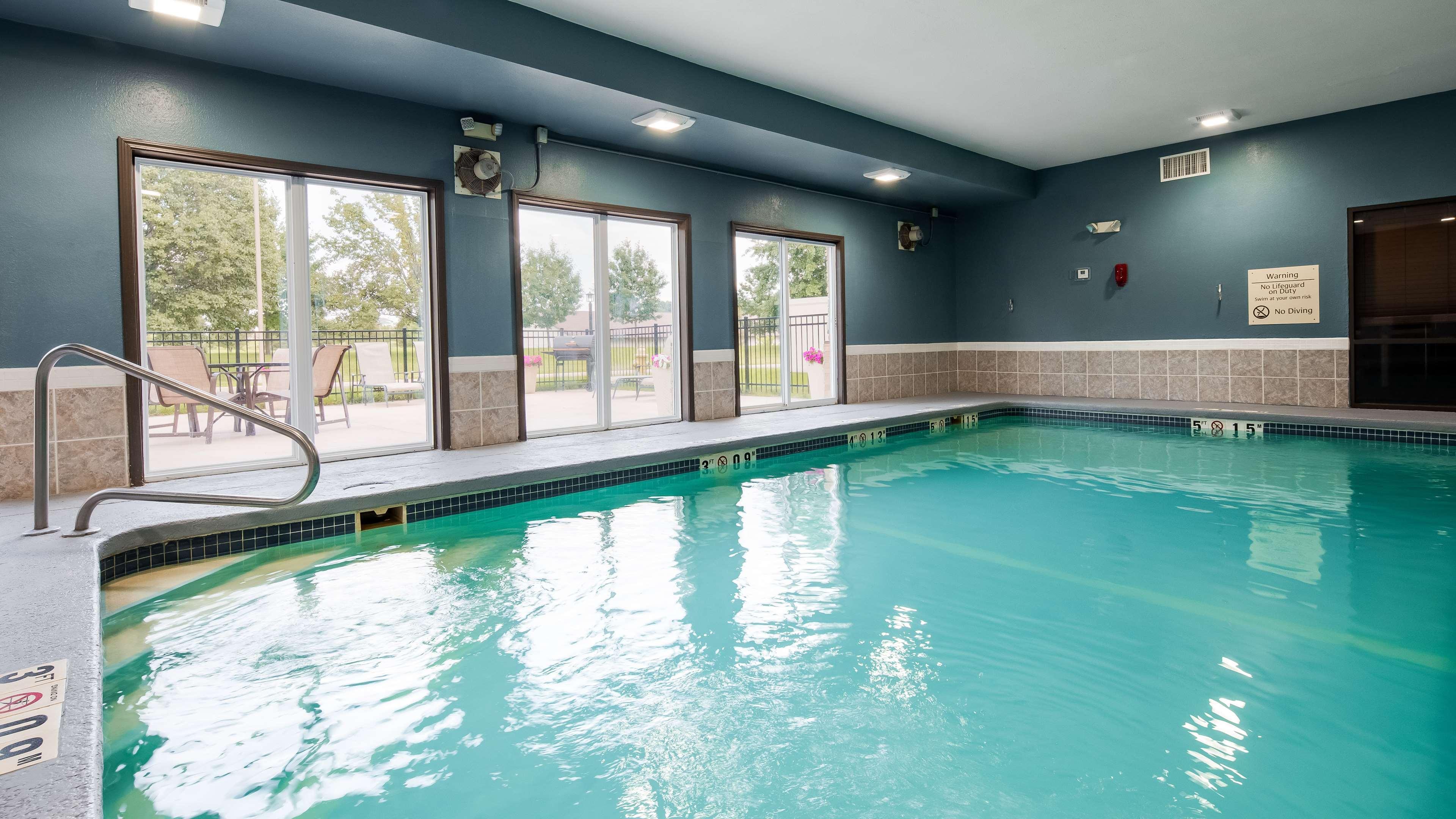 Best Western Plus Lee'S Summit Hotel & Suites Bagian luar foto