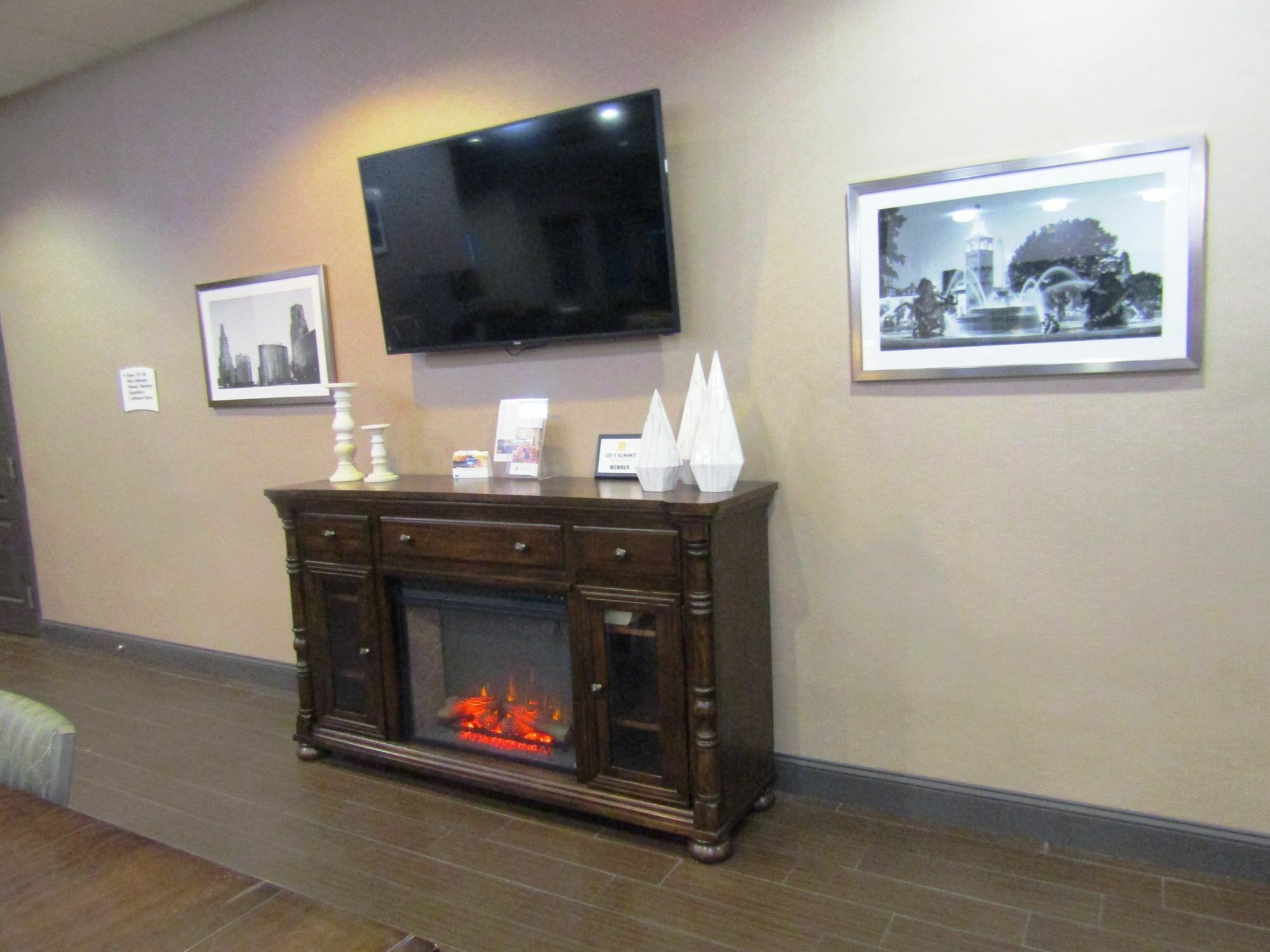 Best Western Plus Lee'S Summit Hotel & Suites Bagian luar foto